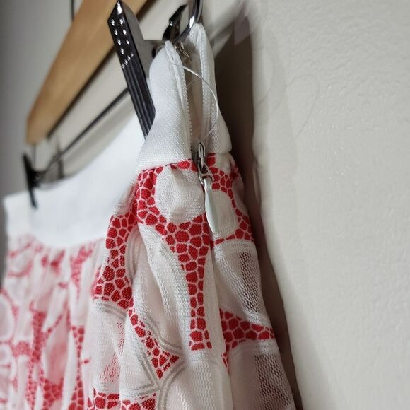 Romeo & Juliet Couture NWT Coral White Floral Skater Mini Skirt Lined - Picture 4 of 9